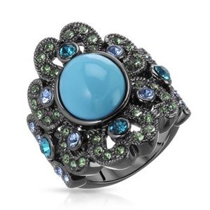 New Ring with Genuine Crystals and Simulated Gems